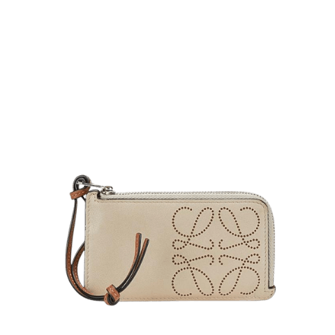 Pre-owned Loewe Anagram coin purse in beige leather.