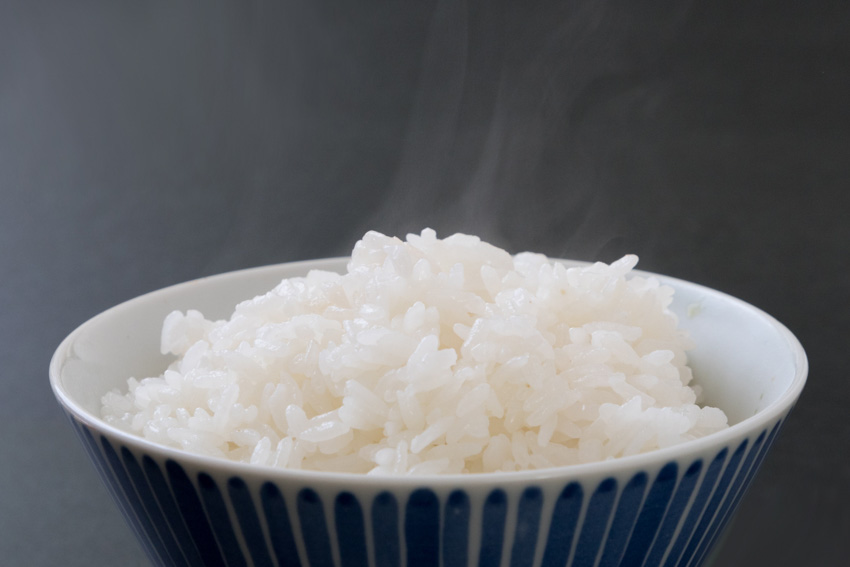 A bowl of white rice