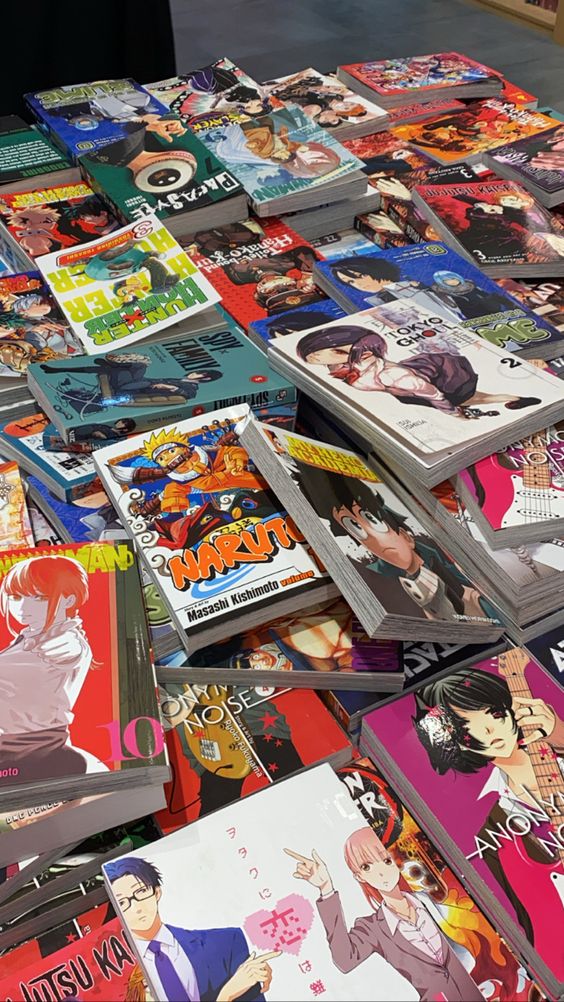 Multiple manga books mixed together